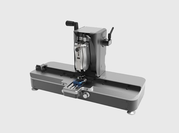 GK25 玻璃制刀机